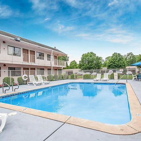 Rodeway Inn Мемфіс Екстер'єр фото
