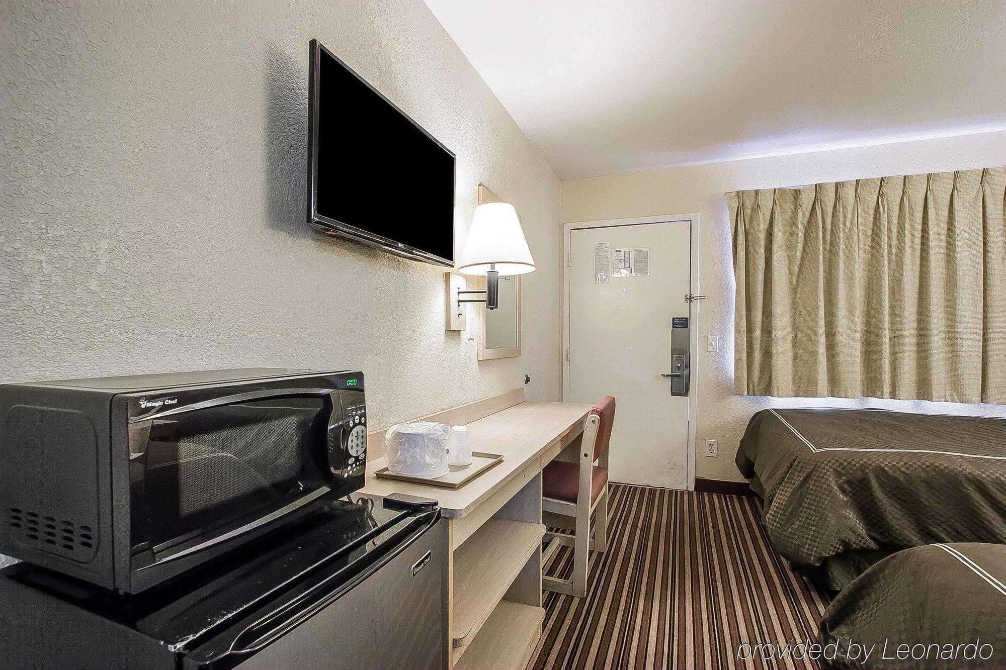 Rodeway Inn Мемфіс Екстер'єр фото
