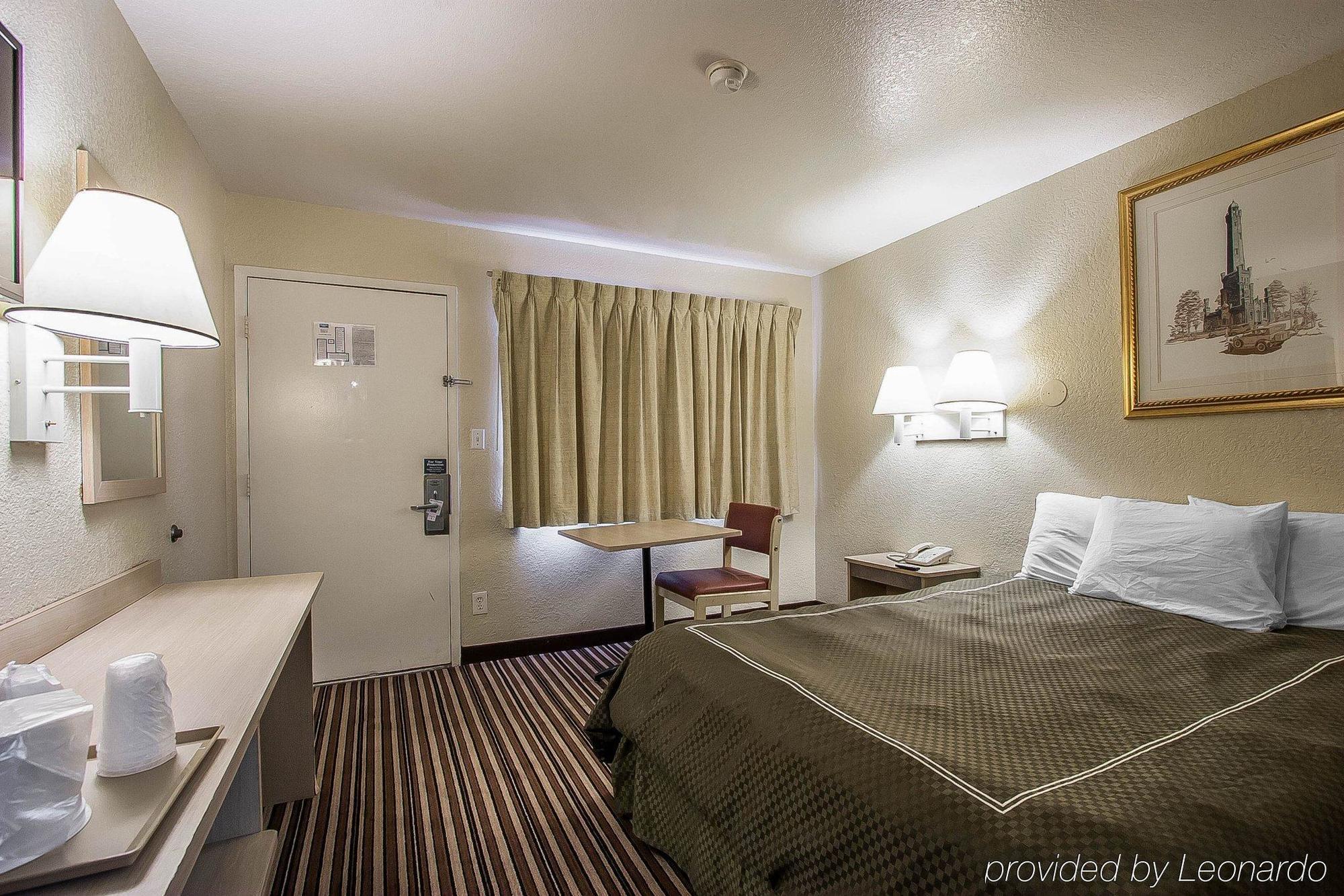 Rodeway Inn Мемфіс Екстер'єр фото