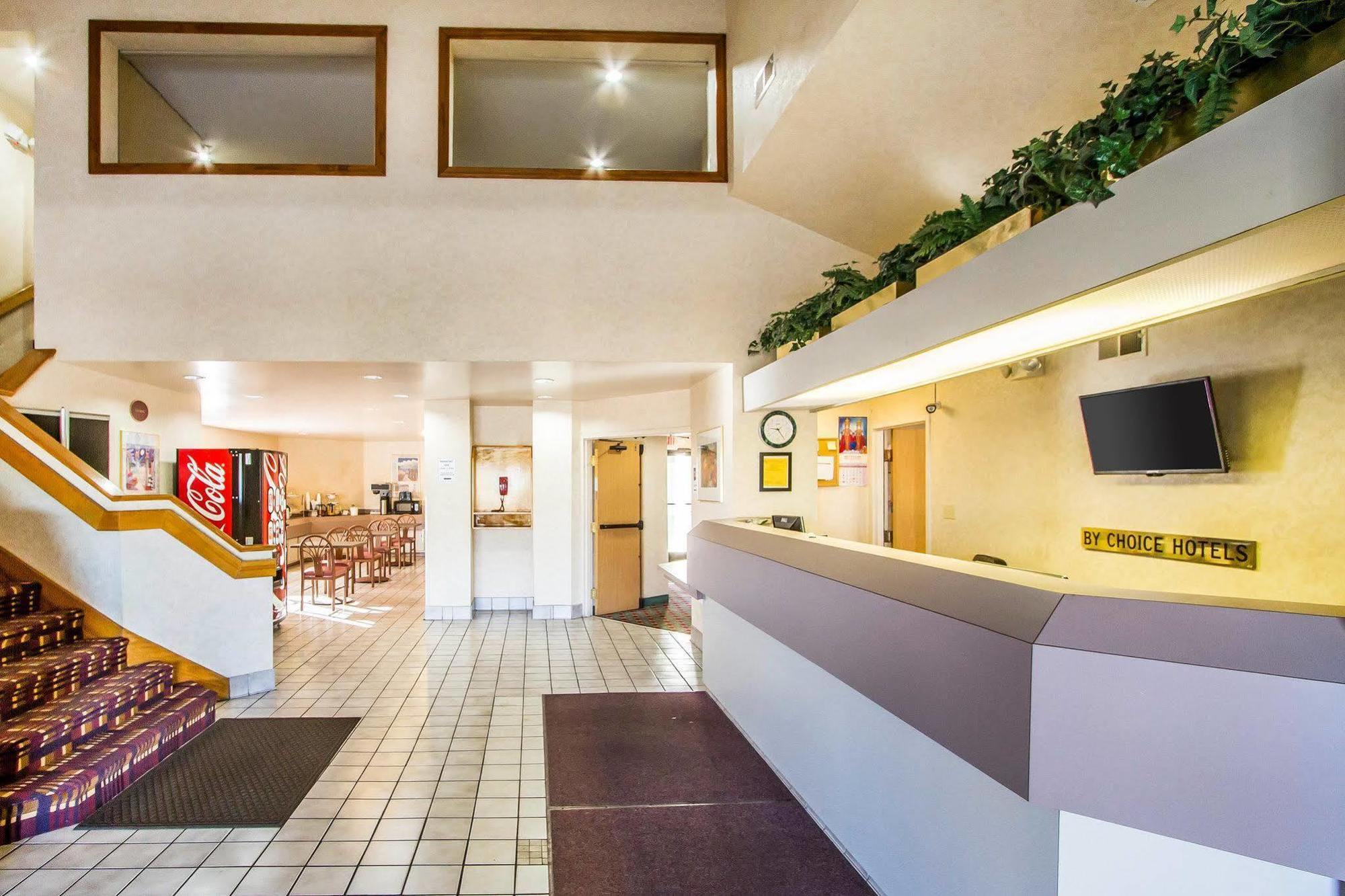 Rodeway Inn Мемфіс Екстер'єр фото