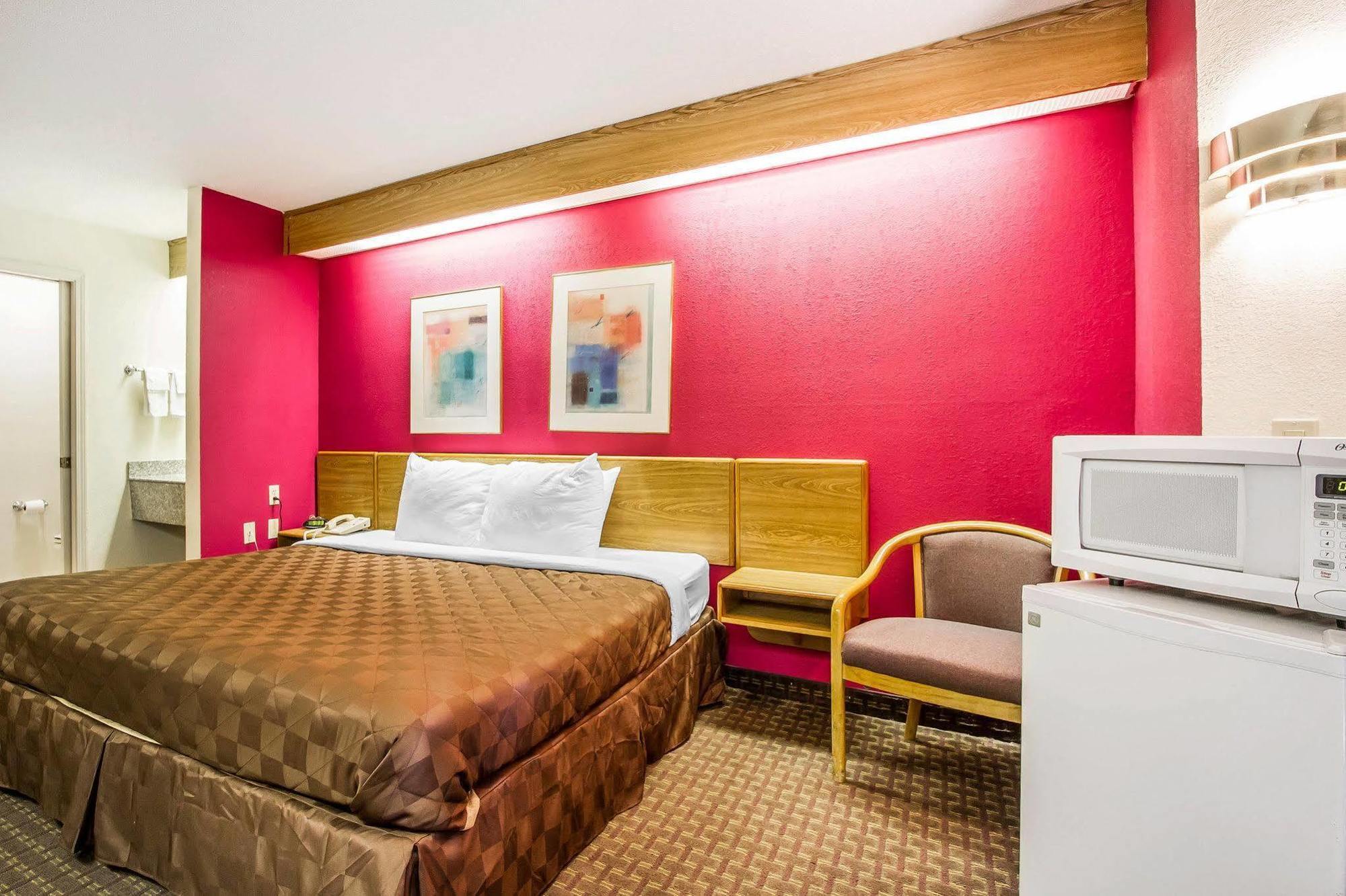 Rodeway Inn Мемфіс Екстер'єр фото