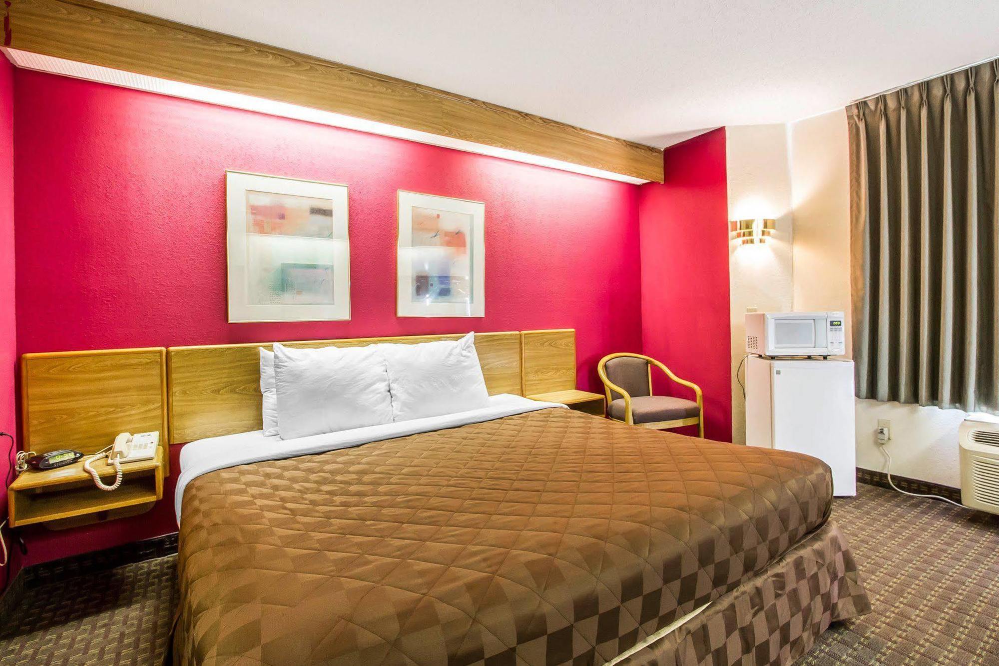 Rodeway Inn Мемфіс Екстер'єр фото