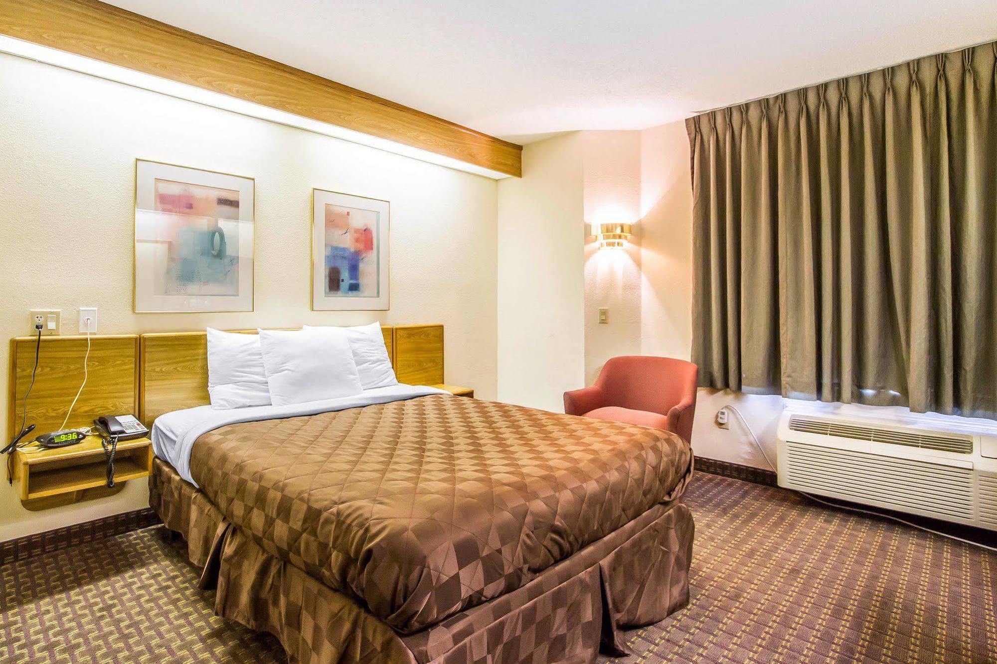 Rodeway Inn Мемфіс Екстер'єр фото